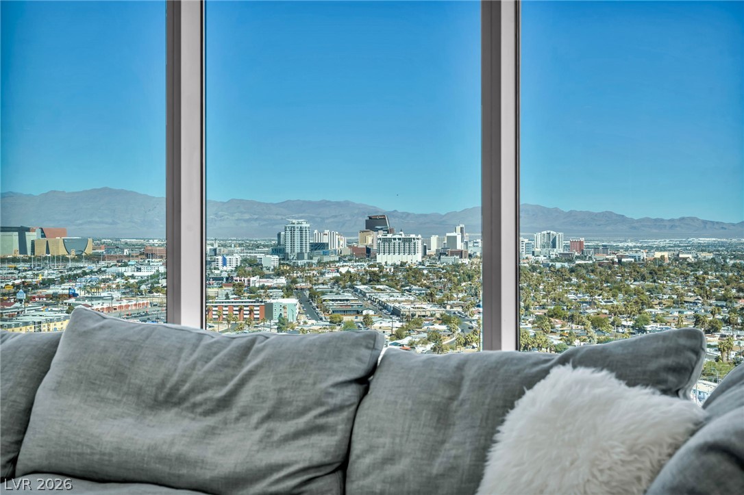 322 Karen Avenue 2007 Las Vegas NV 89109