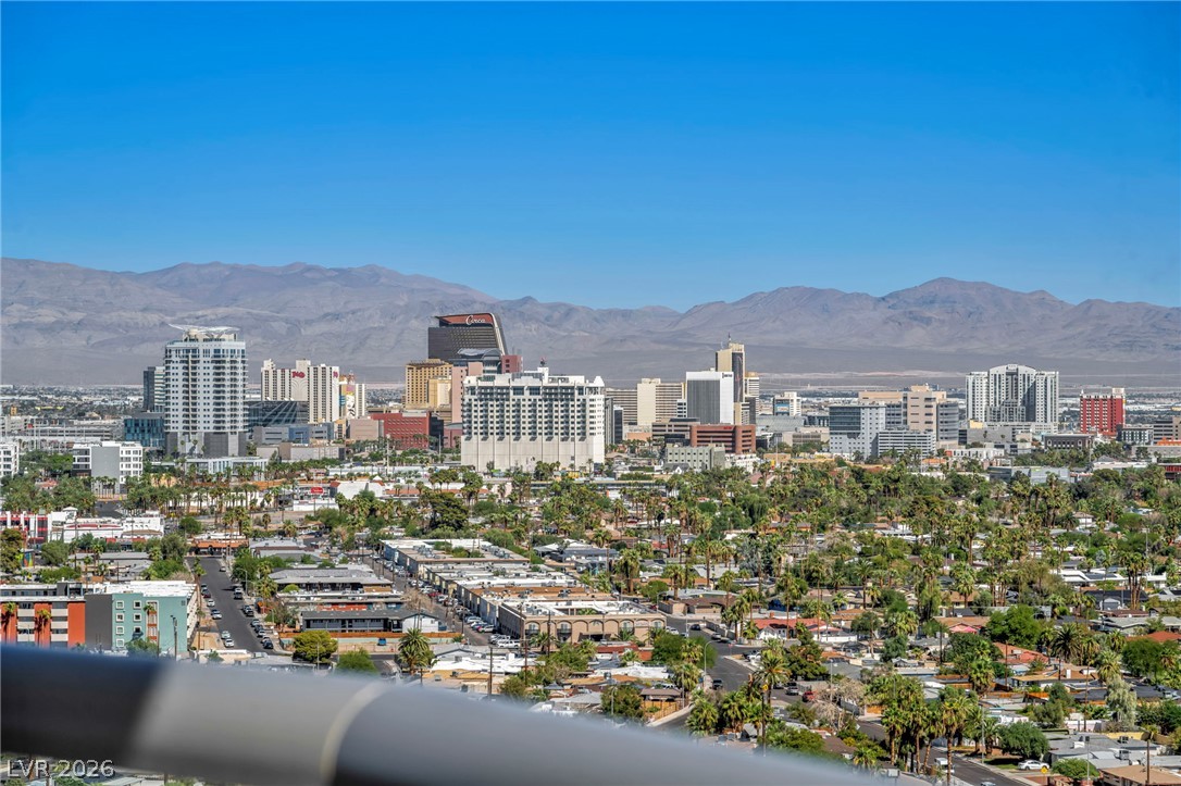 322 Karen Avenue 2007 Las Vegas NV 89109