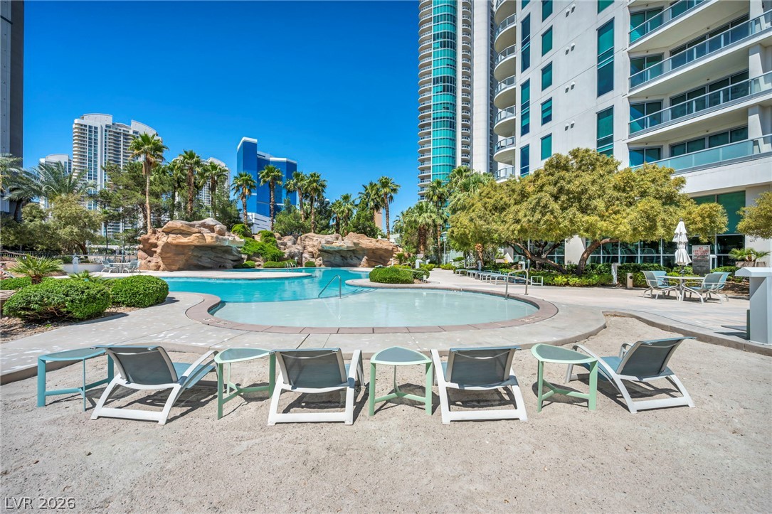 322 Karen Avenue 2007 Las Vegas NV 89109