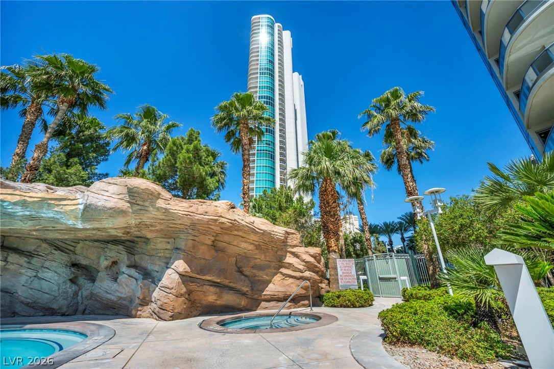 322 Karen Avenue 2007 Las Vegas NV 89109