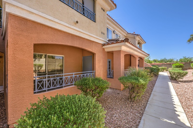 10553 Pine Glen Avenue 107 Las Vegas NV 89144