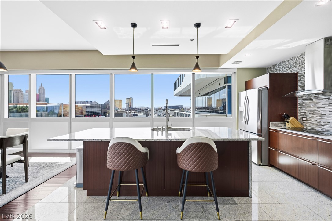 4471 Dean Martin Drive 810 Las Vegas NV 89103