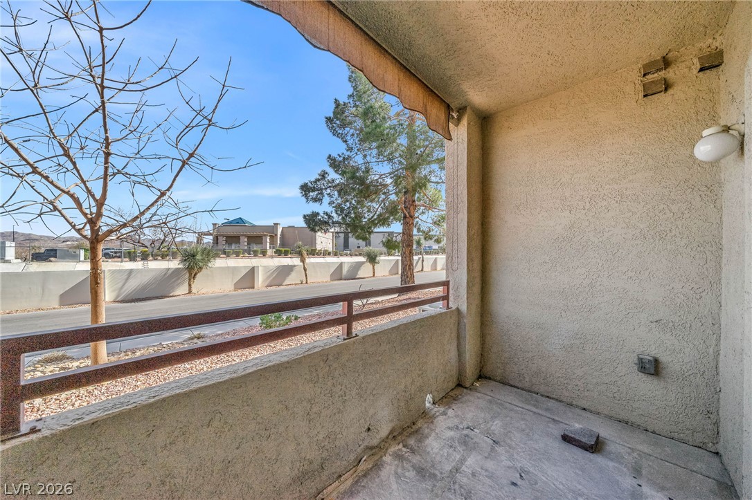 520 Arrowhead Trail 1411 Henderson NV 89015