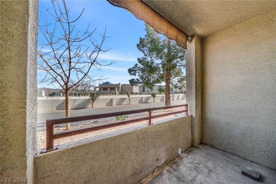 520 Arrowhead Trail 1411 Henderson NV 89015