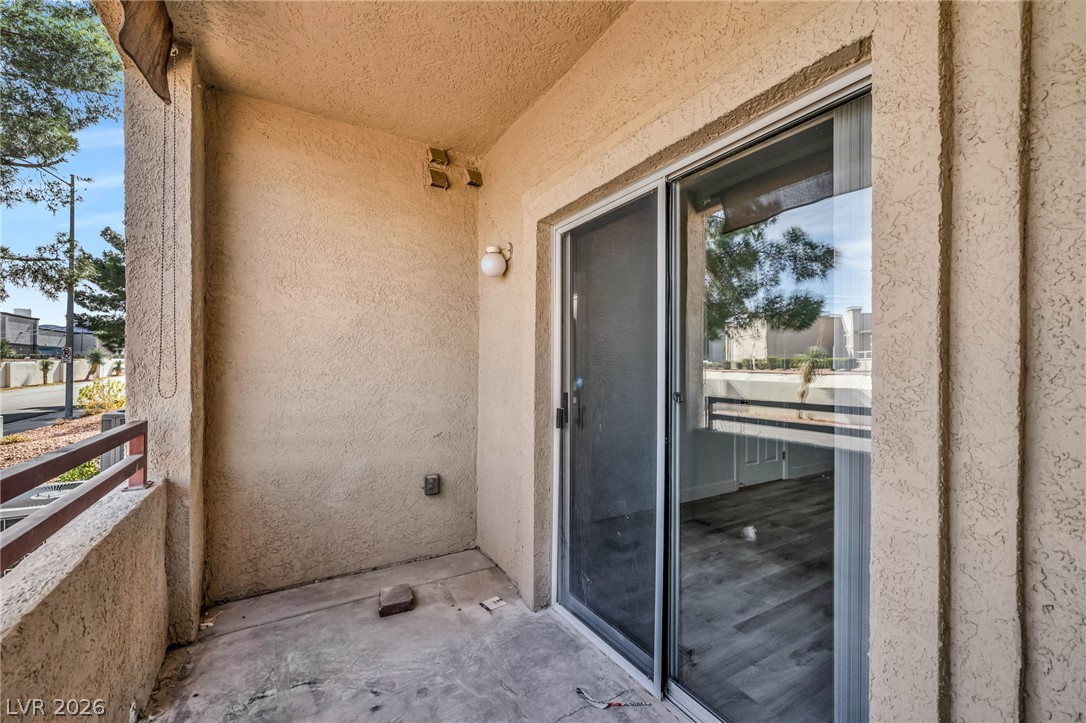 520 Arrowhead Trail 1411 Henderson NV 89015