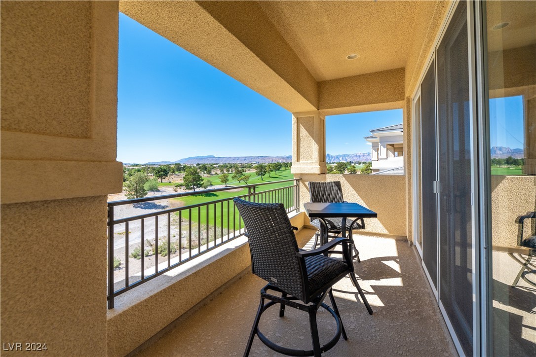 9219 Tesoras Drive 402 Las Vegas NV 89144