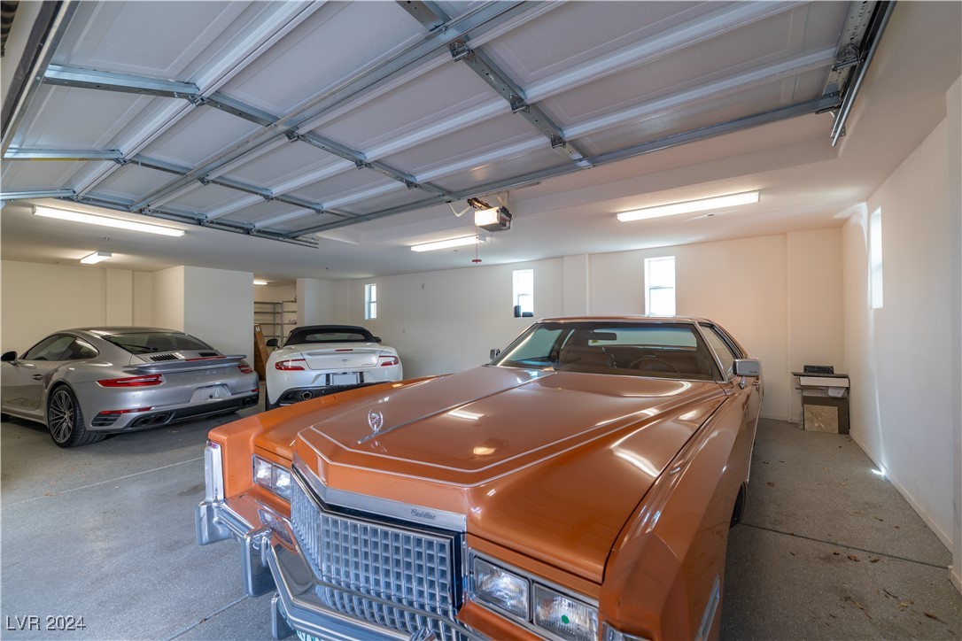 9219 Tesoras Drive 402 Las Vegas NV 89144