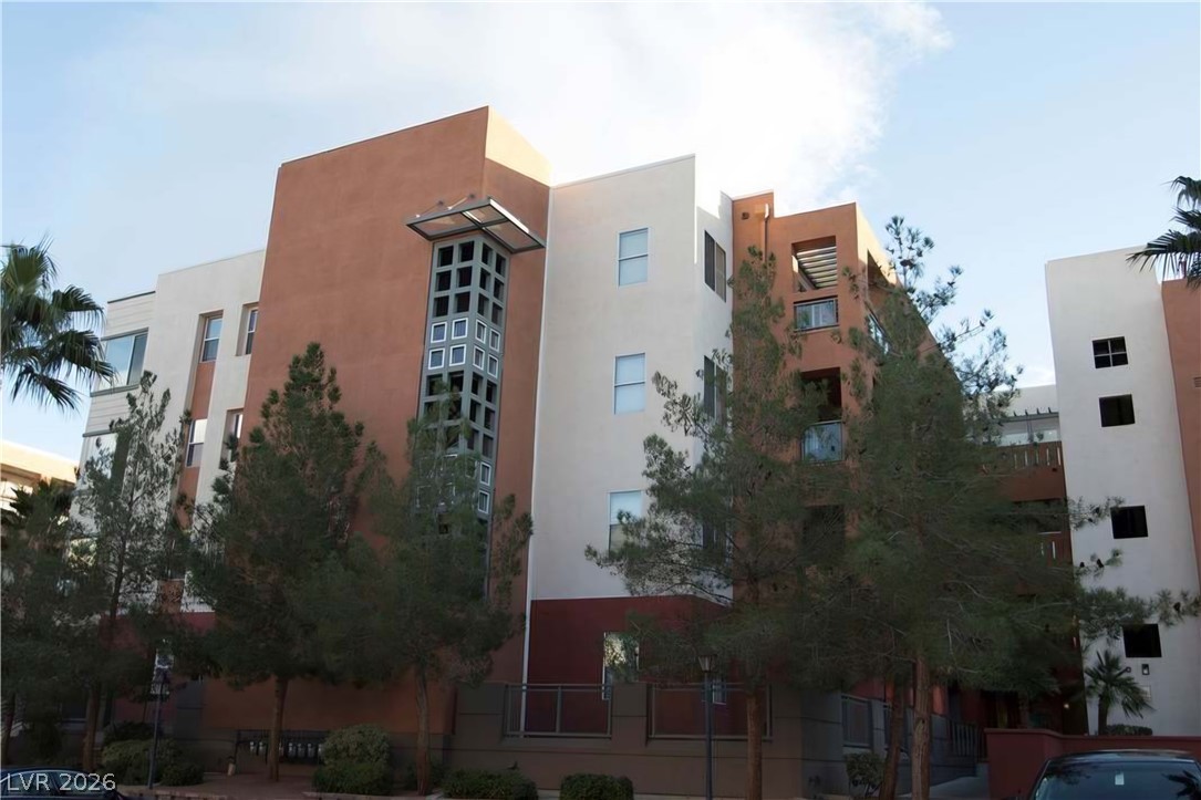 43 East Agate Avenue 302 Las Vegas NV 89123
