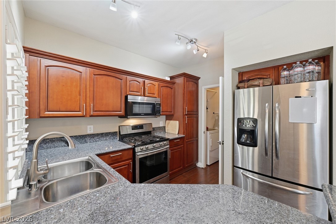 251 South Green Valley Parkway 421 Henderson NV 89012