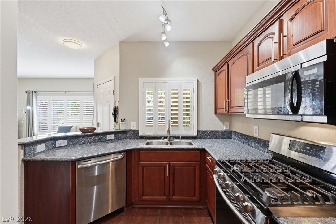 251 South Green Valley Parkway 421 Henderson NV 89012