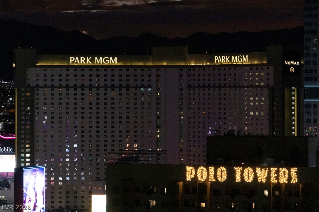 125 East Harmon Avenue 3701&3703 Las Vegas NV 89109