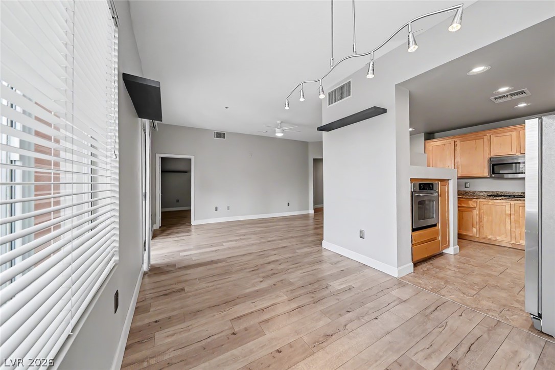 51 Agate Avenue 305 Las Vegas NV 89123