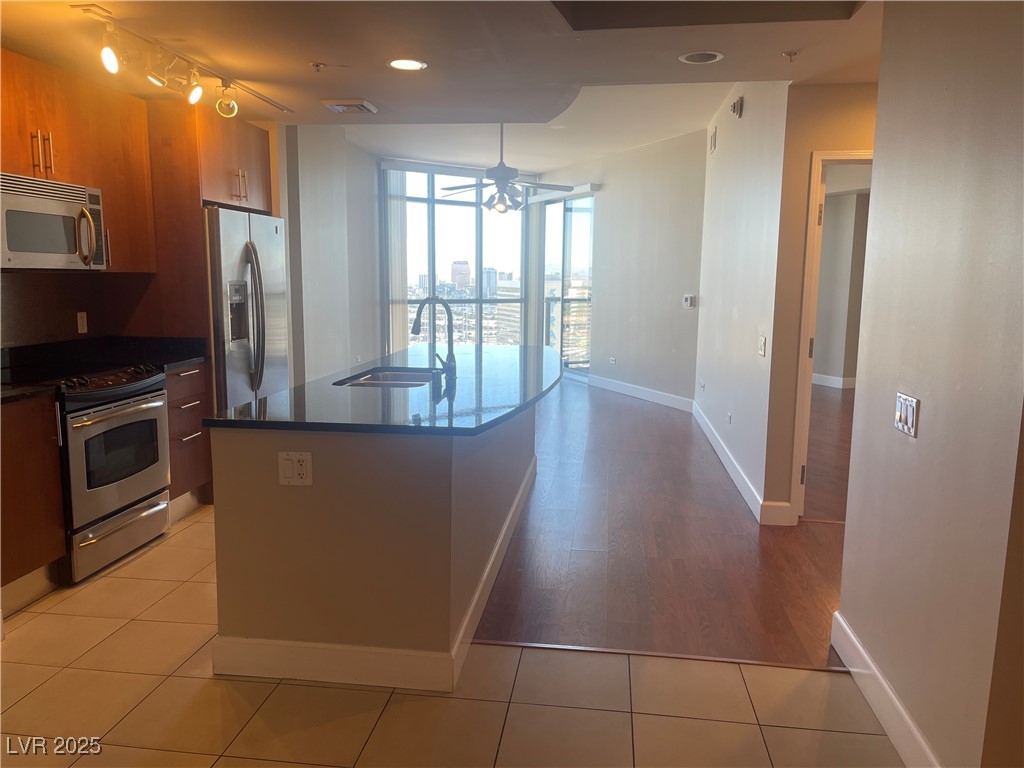 200 West Sahara Avenue 2211 Las Vegas NV 89102