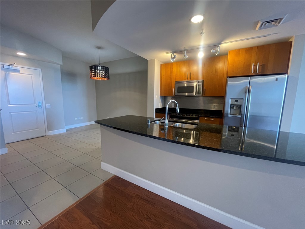 200 West Sahara Avenue 2211 Las Vegas NV 89102