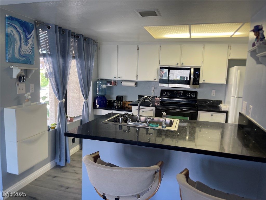 4361 Sanderling Circle 33 Las Vegas NV 89103