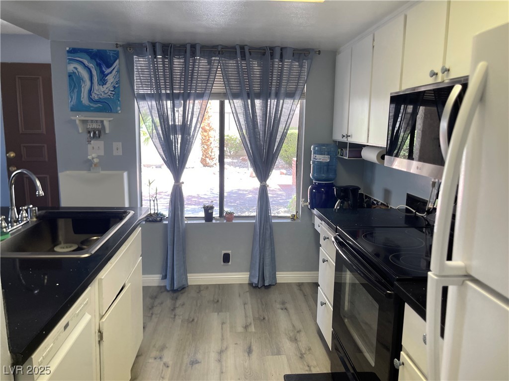 4361 Sanderling Circle 33 Las Vegas NV 89103