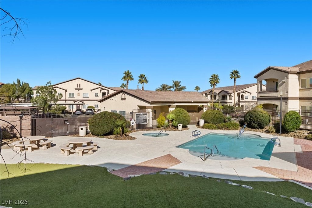 2291 West Horizon Ridge Parkway 11264 Henderson NV 89074