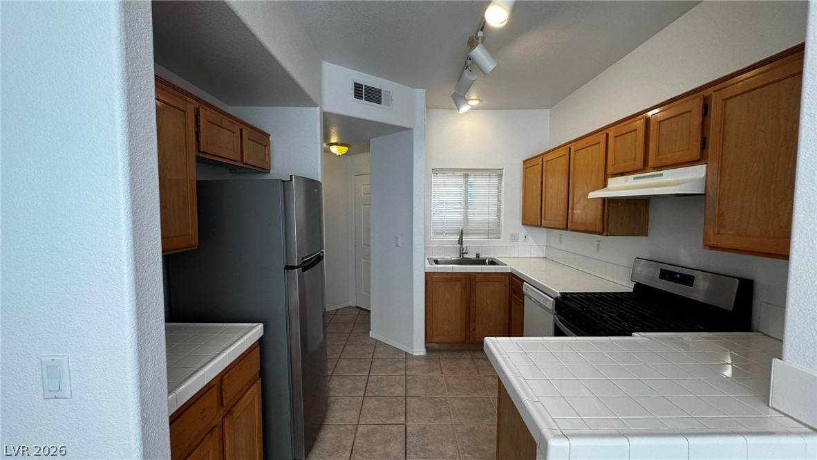 8501 West University Avenue 2088 Las Vegas NV 89147