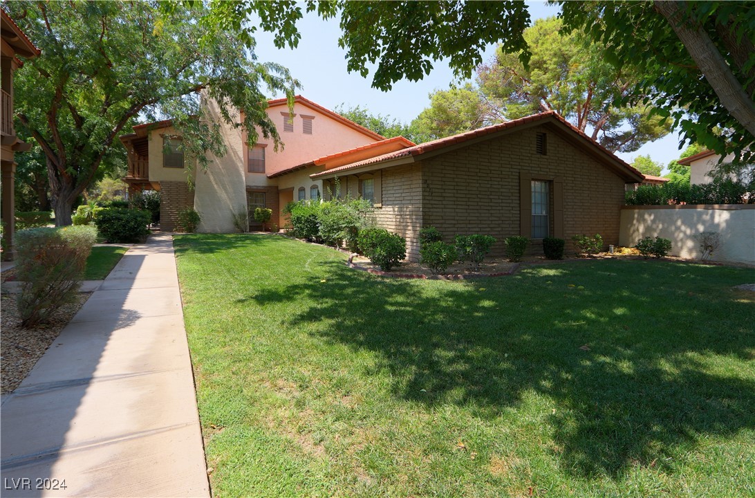 3077 Pinehurst Drive B Las Vegas NV 89109