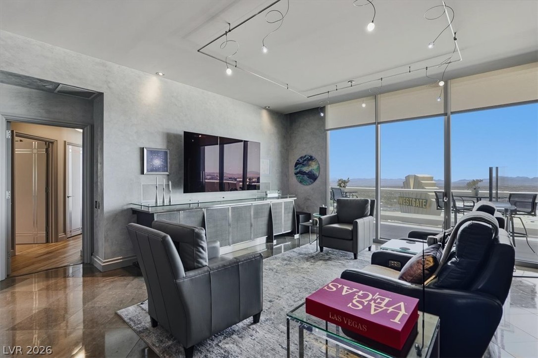 2877 Paradise Road 2603 Las Vegas NV 89109