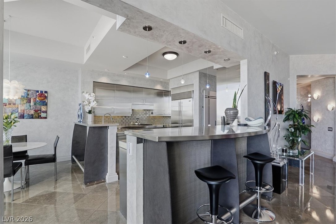 2877 Paradise Road 2603 Las Vegas NV 89109