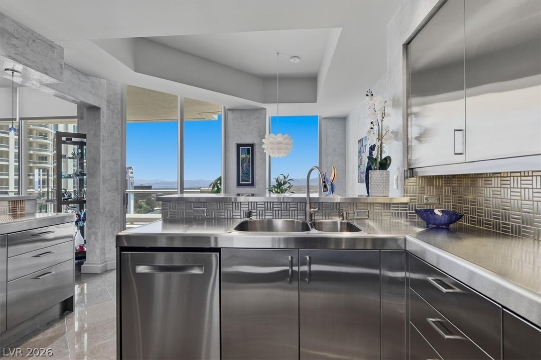 2877 Paradise Road 2603 Las Vegas NV 89109