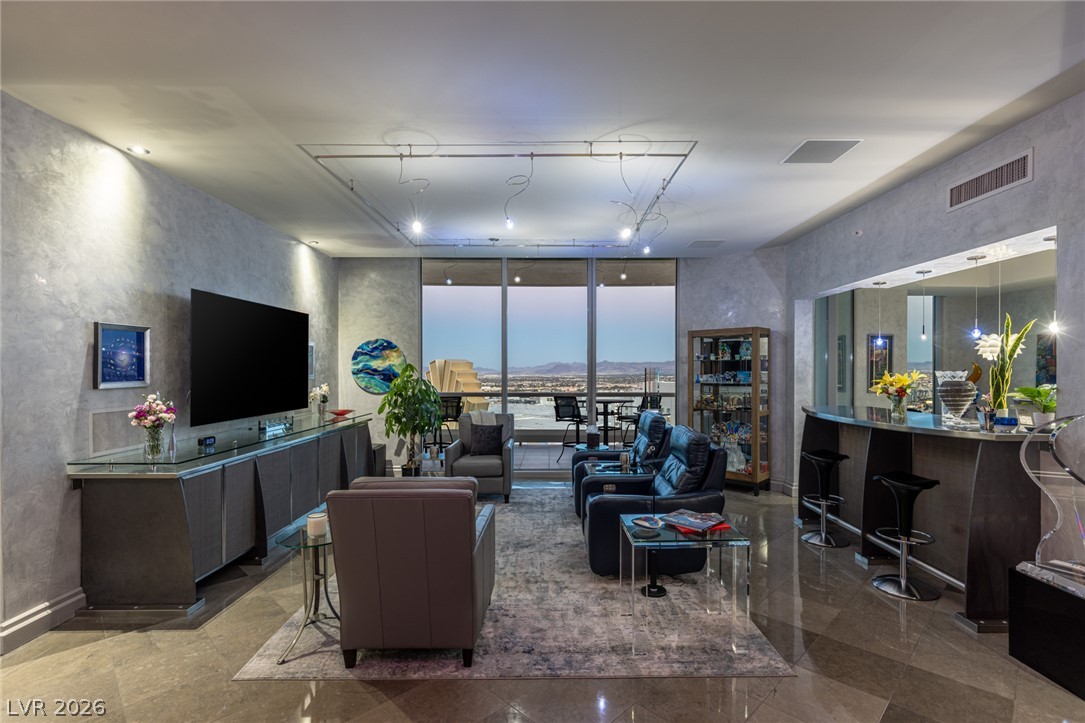 2877 Paradise Road 2603 Las Vegas NV 89109