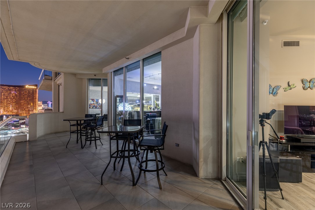 2877 Paradise Road 2603 Las Vegas NV 89109