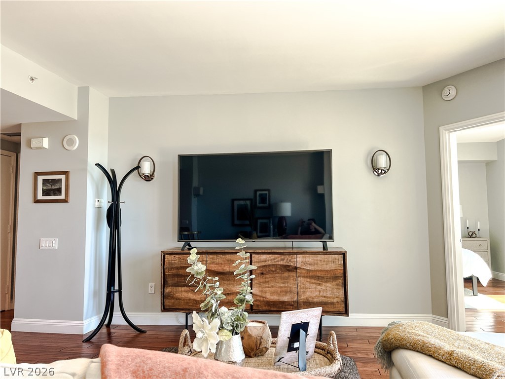 322 Karen Avenue 805 Las Vegas NV 89109