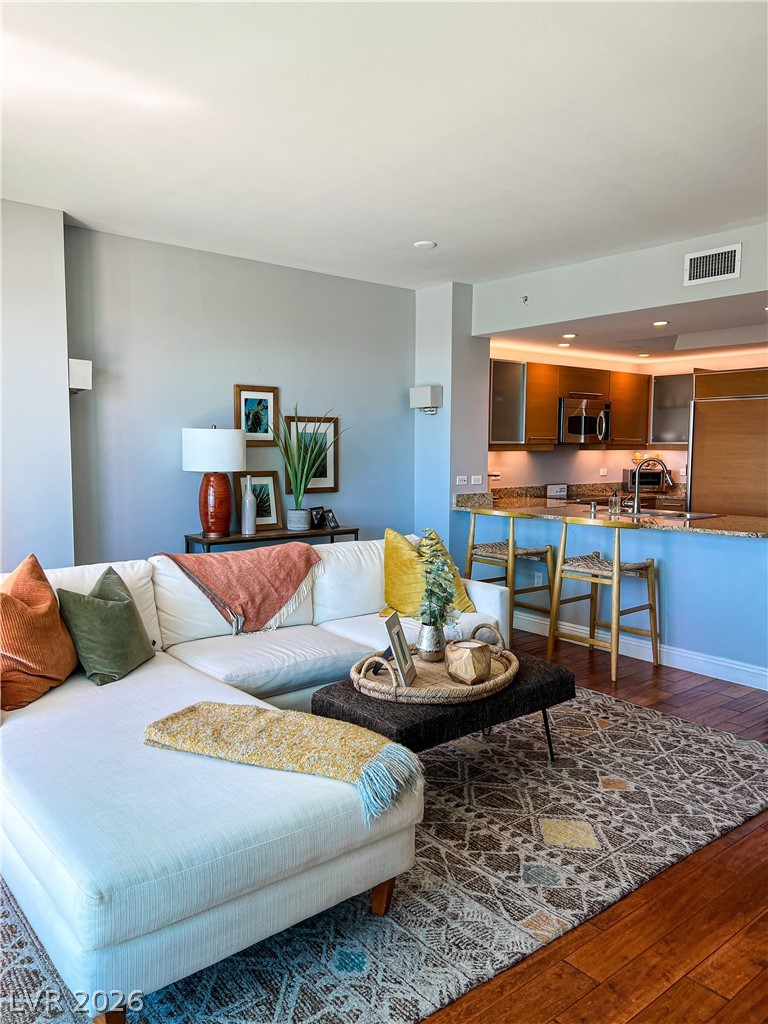 322 Karen Avenue 805 Las Vegas NV 89109