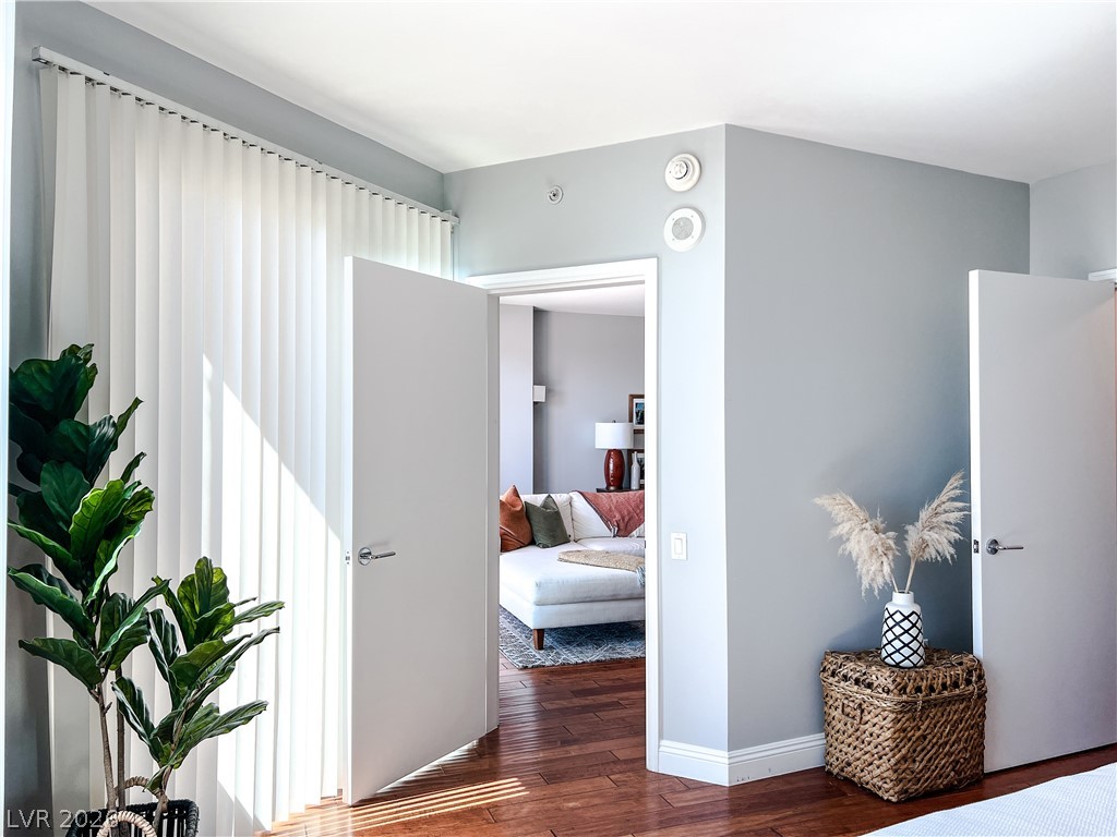322 Karen Avenue 805 Las Vegas NV 89109