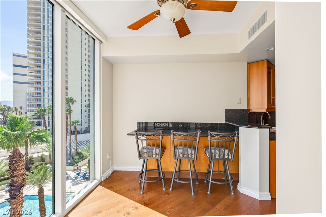2857 Paradise Road 505 Las Vegas NV 89109