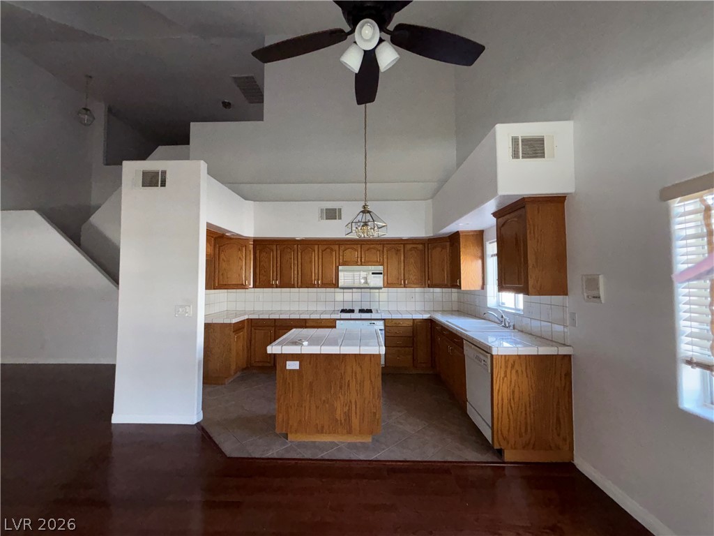 5070 Tara Avenue 113 Las Vegas NV 89146