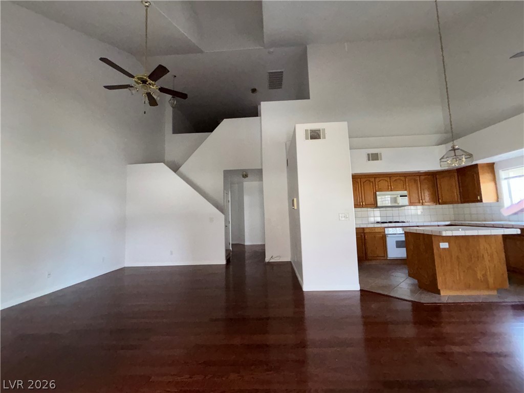 5070 Tara Avenue 113 Las Vegas NV 89146