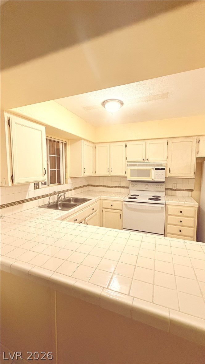 2725 South Nellis Boulevard 2060 Las Vegas NV 89121