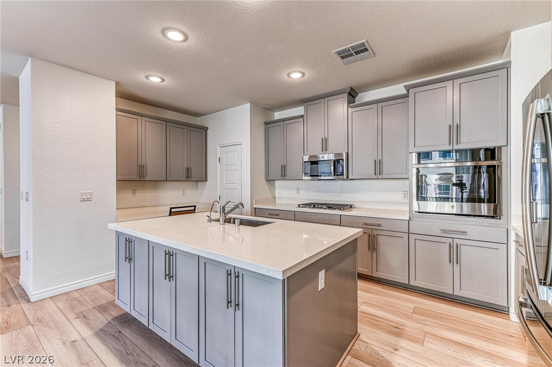 2555 Hampton Road 10108 Henderson NV 89052