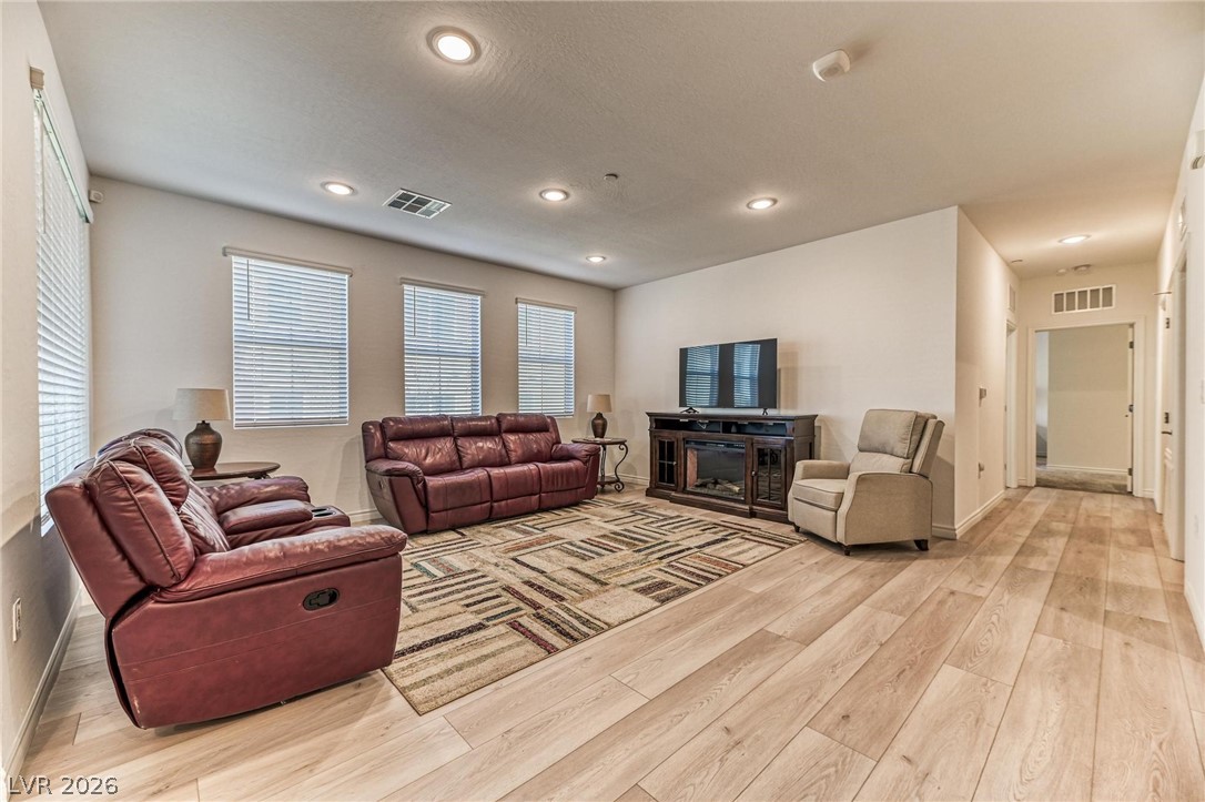 2555 Hampton Road 10108 Henderson NV 89052