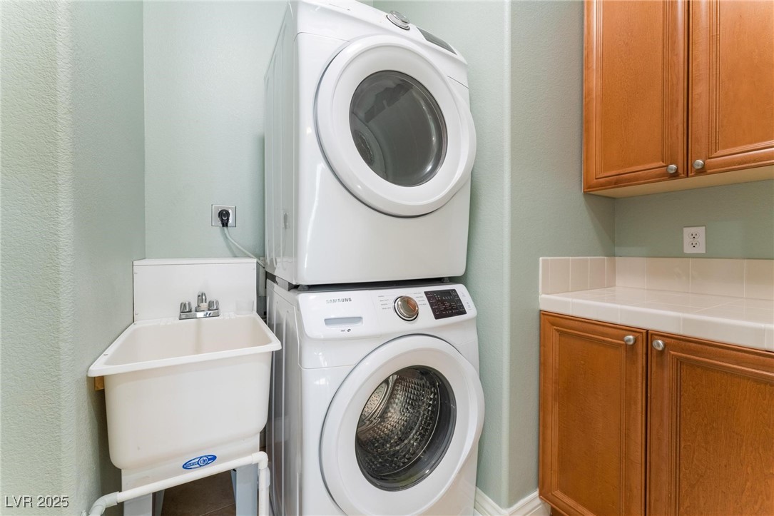 24 Via Vasari 204 Henderson NV 89011