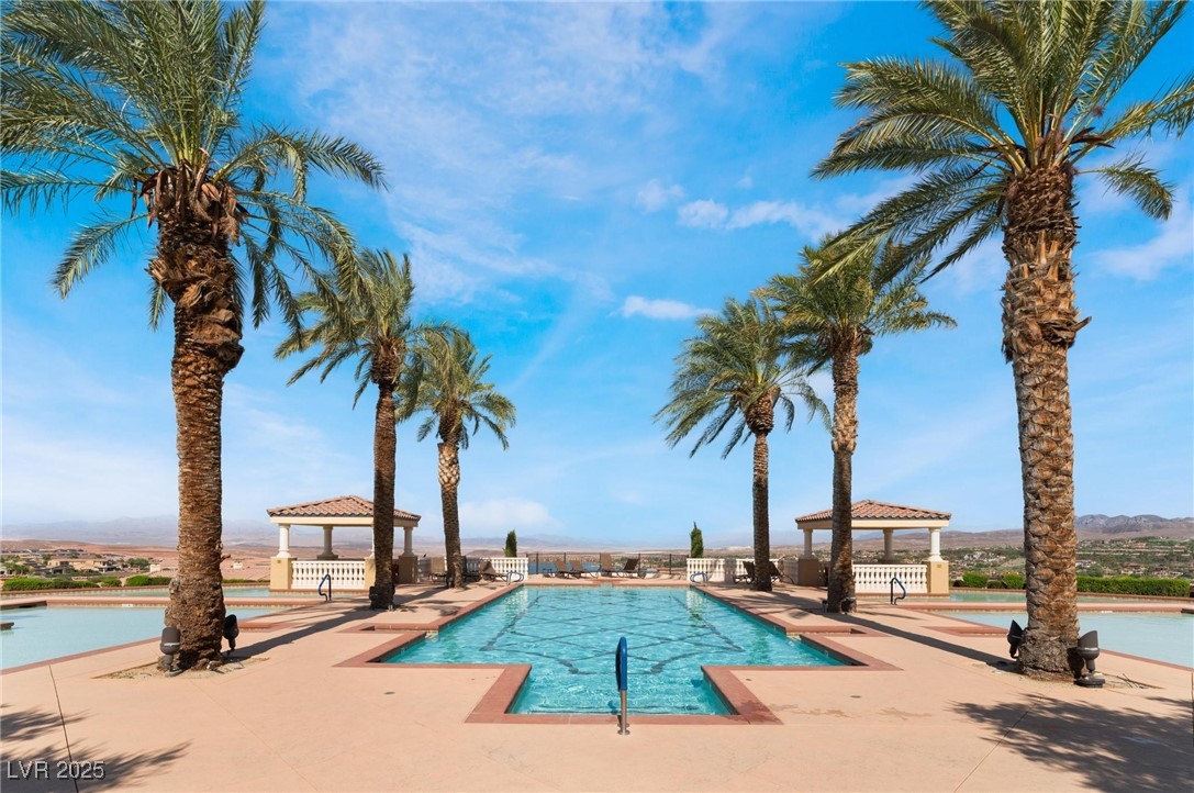 24 Via Vasari 204 Henderson NV 89011