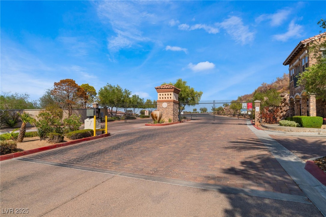 24 Via Vasari 204 Henderson NV 89011