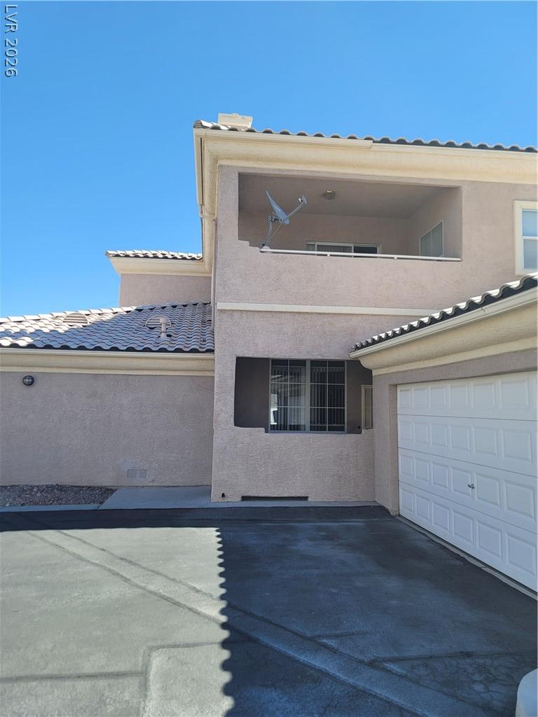 6701 Cobre Azul Avenue 102 Las Vegas NV 89108