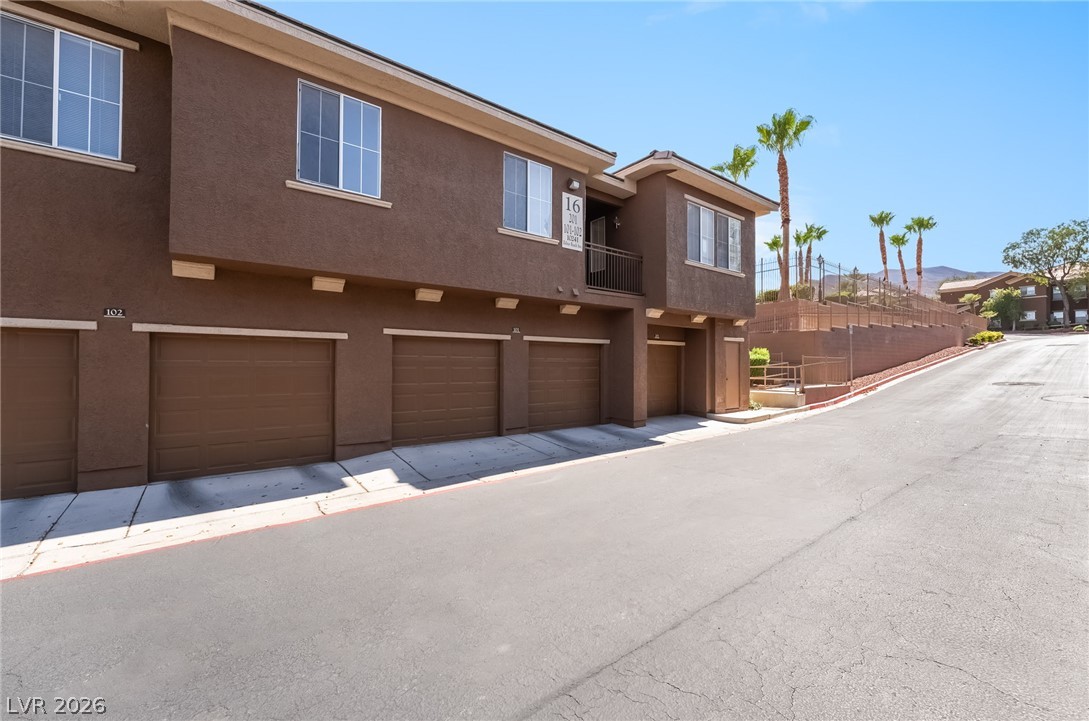 10241 Delray Beach Avenue 201 Las Vegas NV 89129