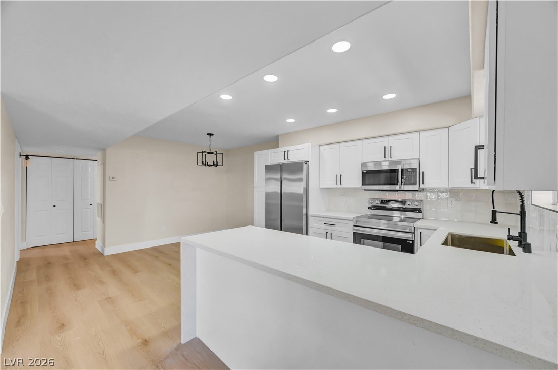 2725 South Nellis Boulevard 1077 Las Vegas NV 89121