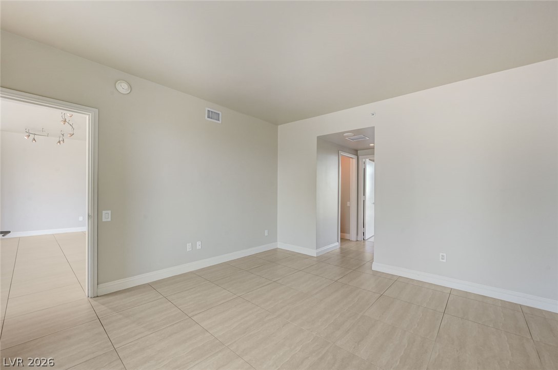 222 Karen Avenue 1602 Las Vegas NV 89109