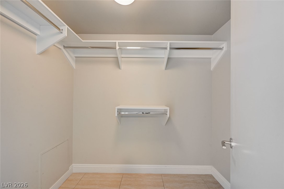 222 Karen Avenue 1602 Las Vegas NV 89109