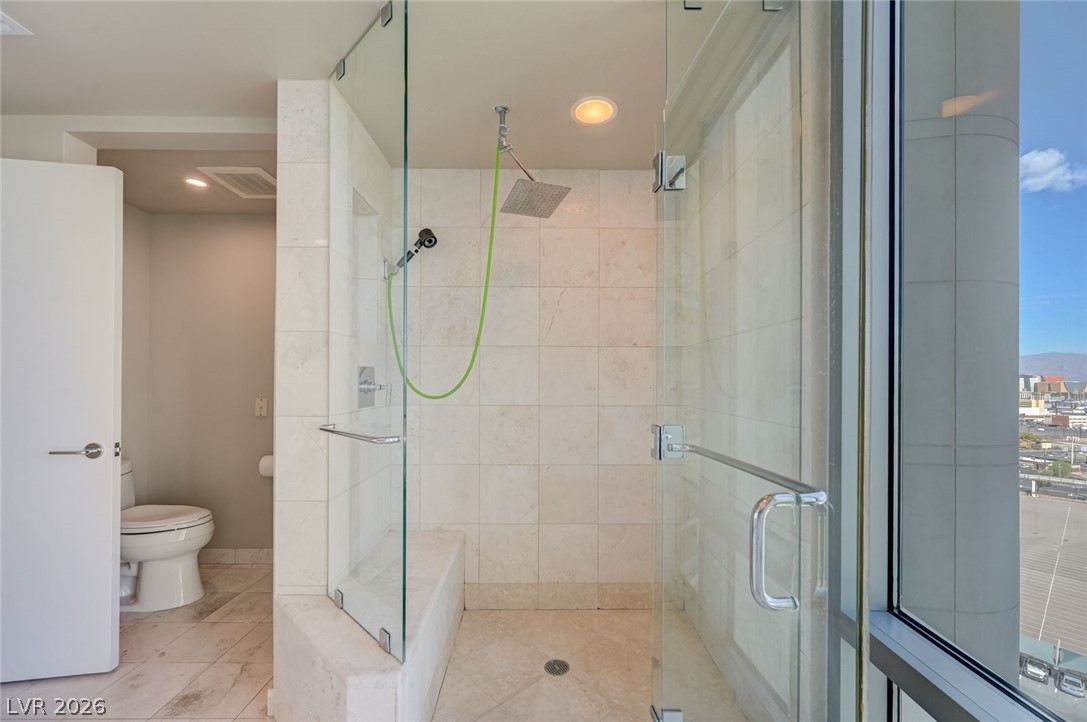 222 Karen Avenue 1602 Las Vegas NV 89109