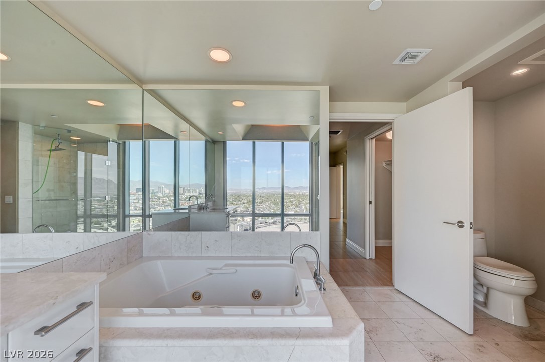 222 Karen Avenue 1602 Las Vegas NV 89109