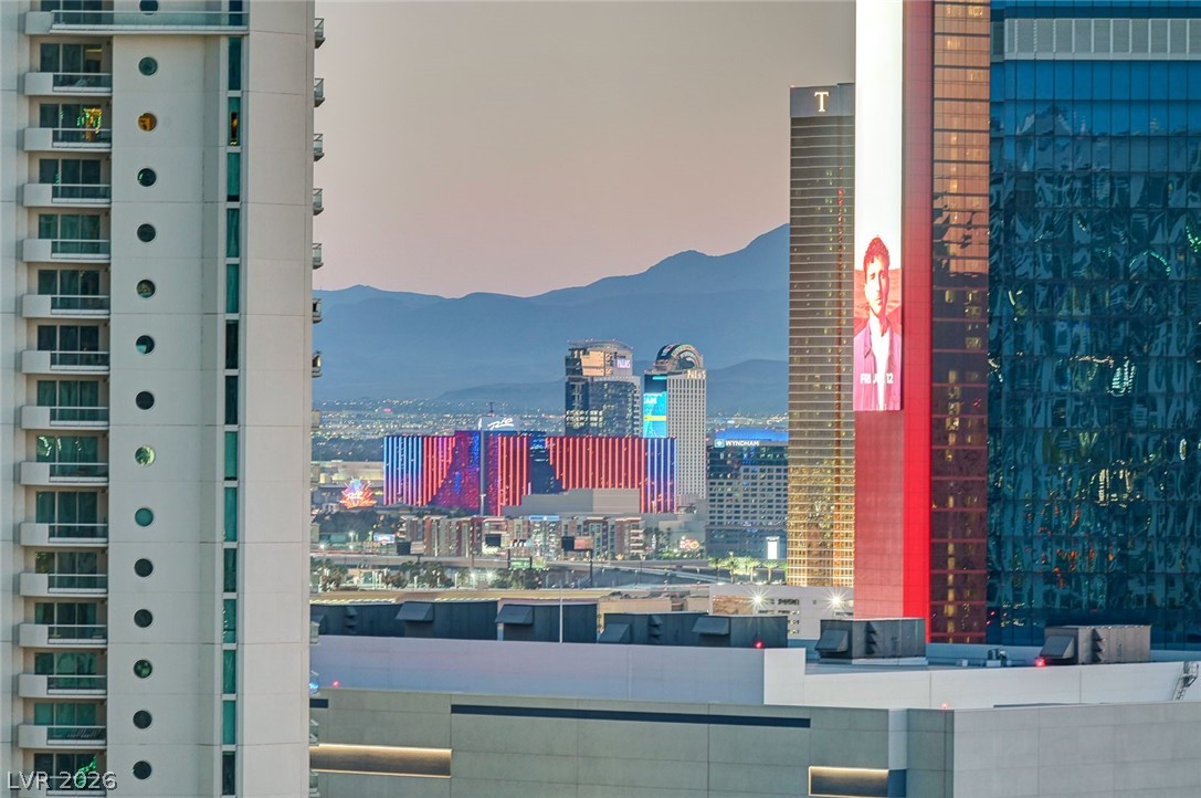 222 Karen Avenue 1602 Las Vegas NV 89109