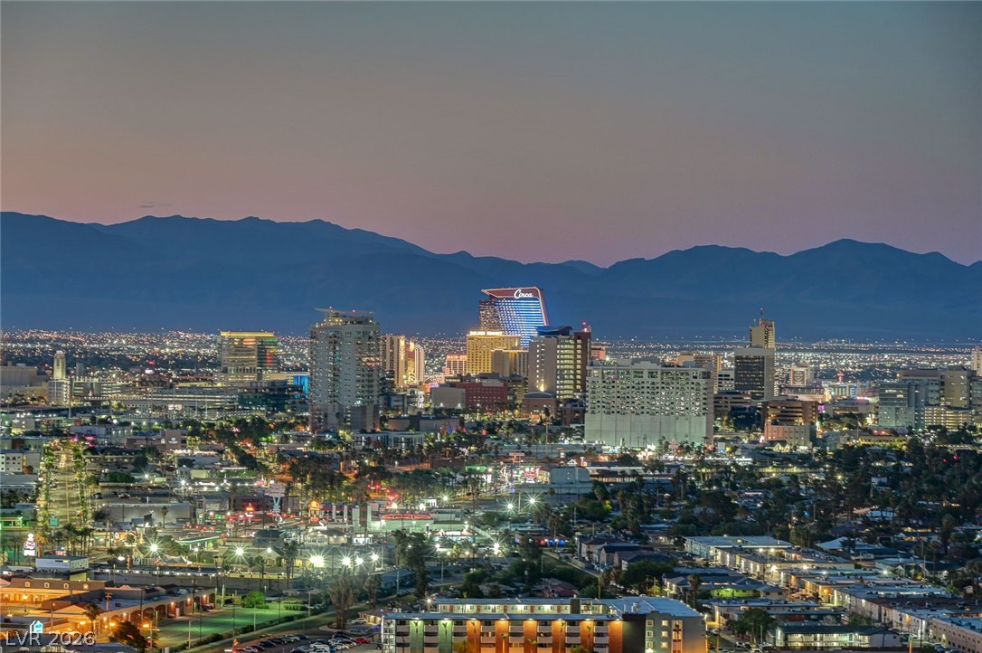 222 Karen Avenue 1602 Las Vegas NV 89109