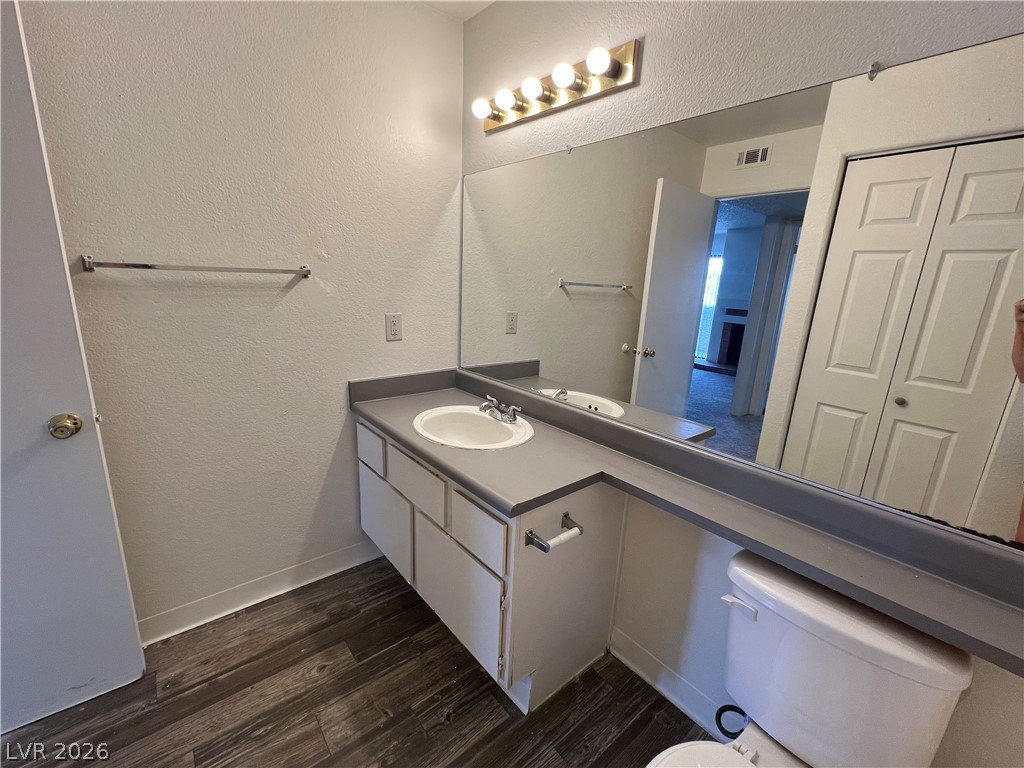 2989 Juniper Hills Boulevard 203 Las Vegas NV 89142